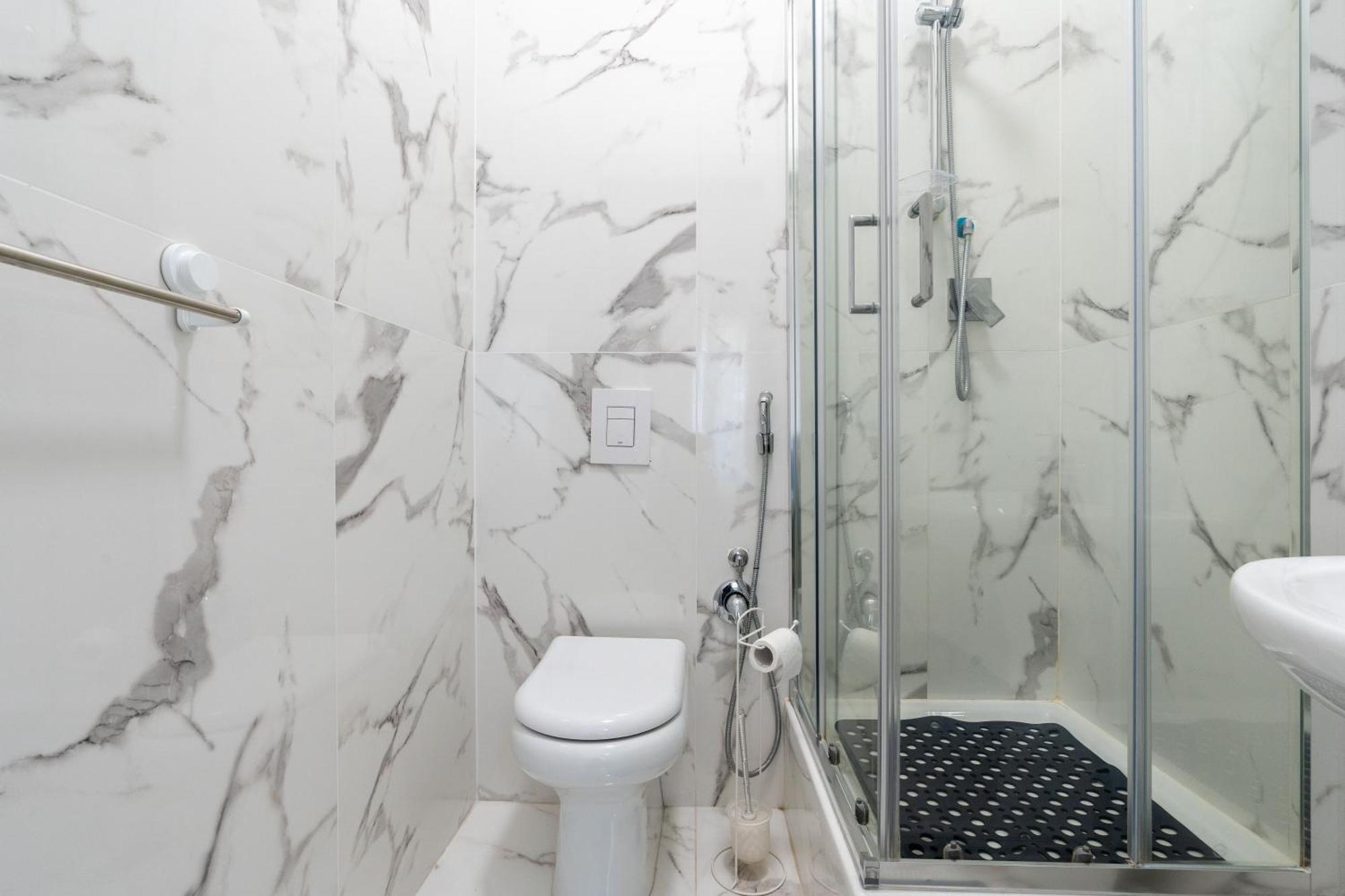 Amazing Apartment Near To Colosseo And Subway Rom Eksteriør billede